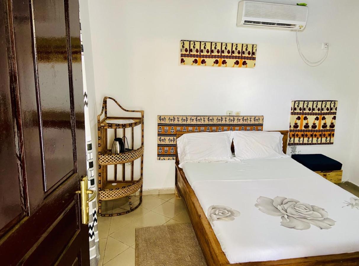 Hotel Le Dona Kribi Exteriér fotografie